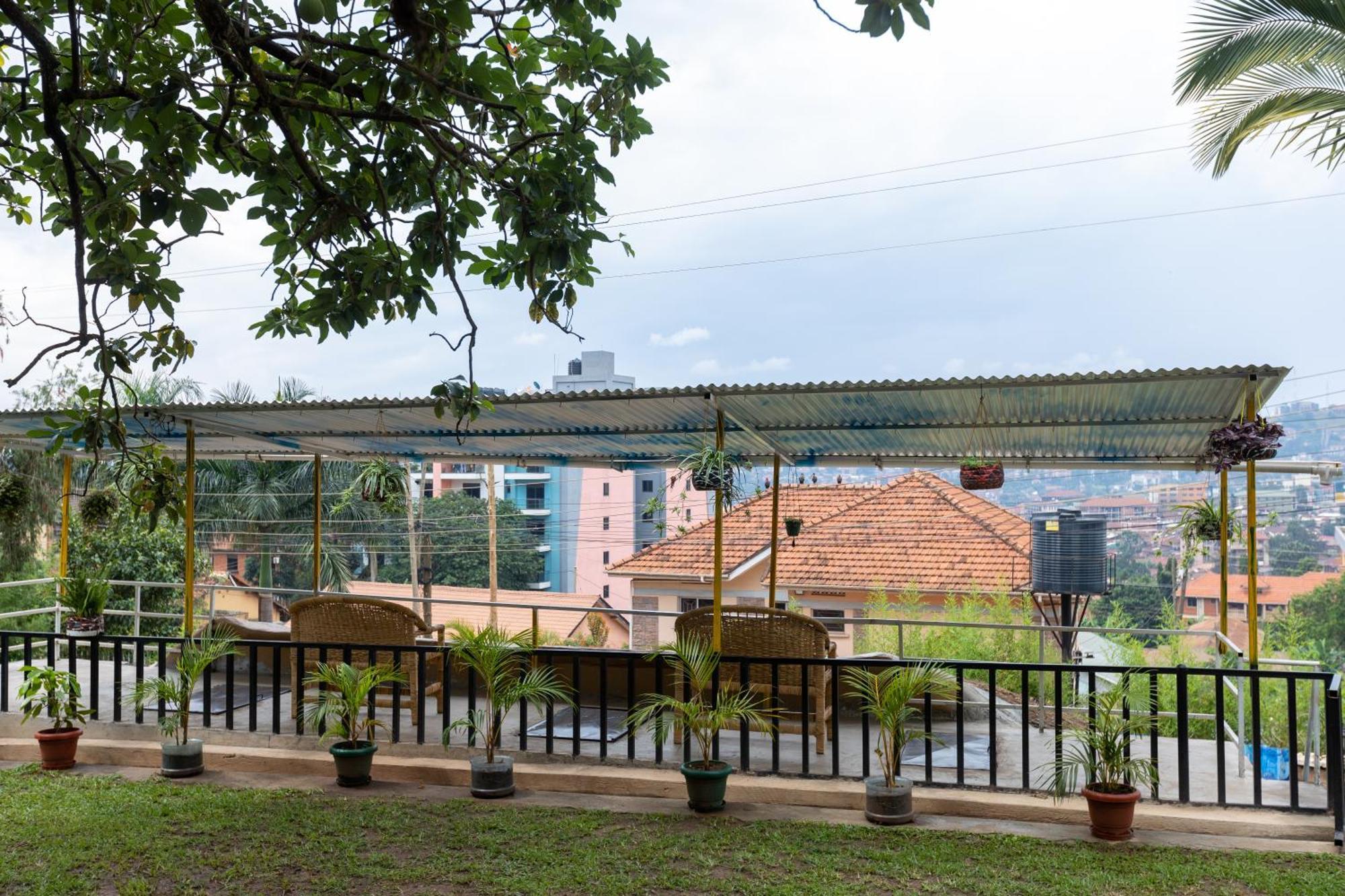 Luxury Acacia Villa With Kampala'S Best View Экстерьер фото